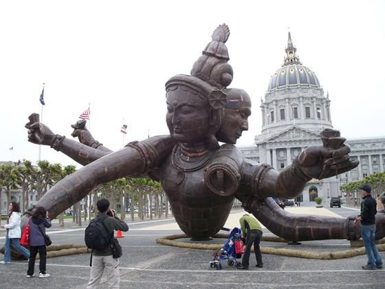 Photography: Three Heads, Six Arms